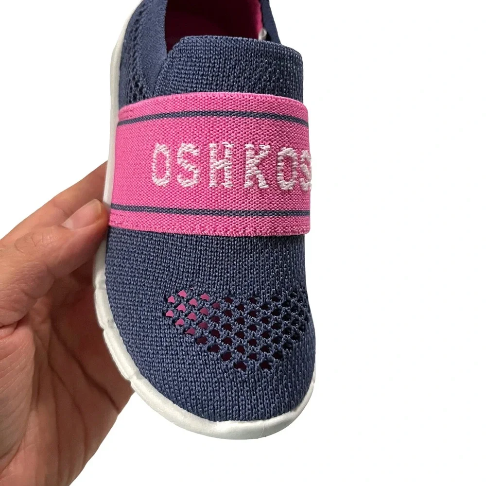 OshKosh Toddler Girls Slip on Knit Sneaker Size 9‎ Navy Blue-Pink Lightweight
